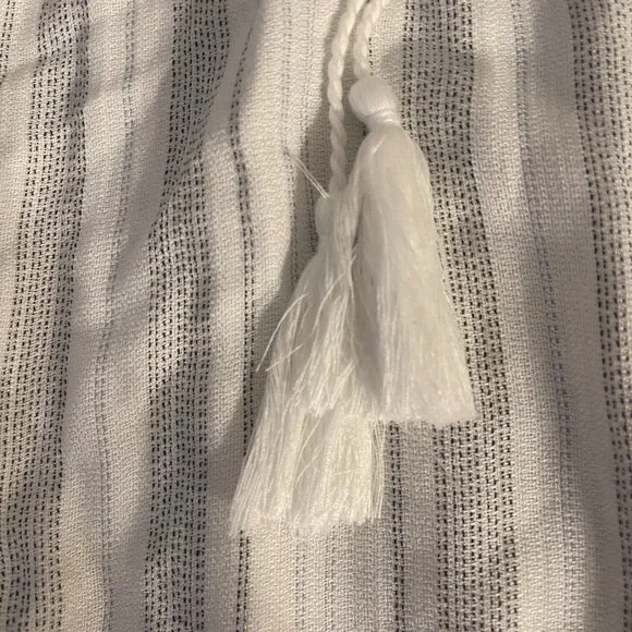 Cloth & Stone White Boho Peasant Blouse Size L NWOT - Picture 3 of 8